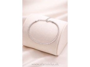 Luxusný strieborný náramok s radom trblietavých zirkónov