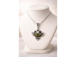 trieborný prívesok sova s jantárom