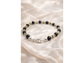 Luxusný strieborný náramok z turmalínu, zeleného granátu, červeného granátu a hematitu