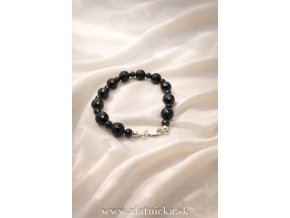 Náramok z fazetovaného čierneho turmalínu so strieborným zapínaním