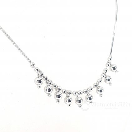 Stříbrný náhrdelník s kuličkami