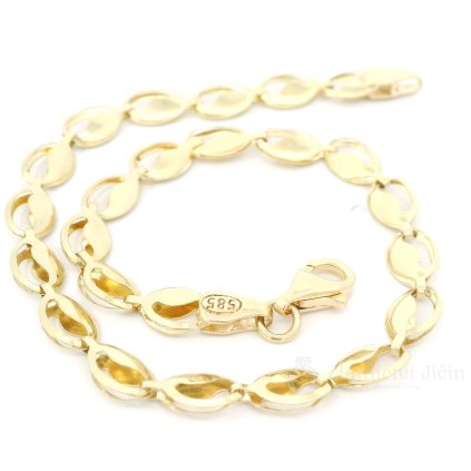 UN 0805 019ac0b1 3466 7220 a650 7a663fd3523d.original