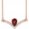 diamantový náhrdelník s granátem Vivianne růžové zlato zlatnictví salaba zlatnické studio