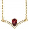 diamantový náhrdelník s granátem Vivianne žluté zlato zlatnictví salaba zlatnické studio