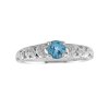 37853 leskly topazovy prsten z bileho zlata zdobeny brilianty