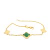 Zlatý náramok so zeleným malachitom v tvare štvorlístka – talizman šťastia a štýlu
