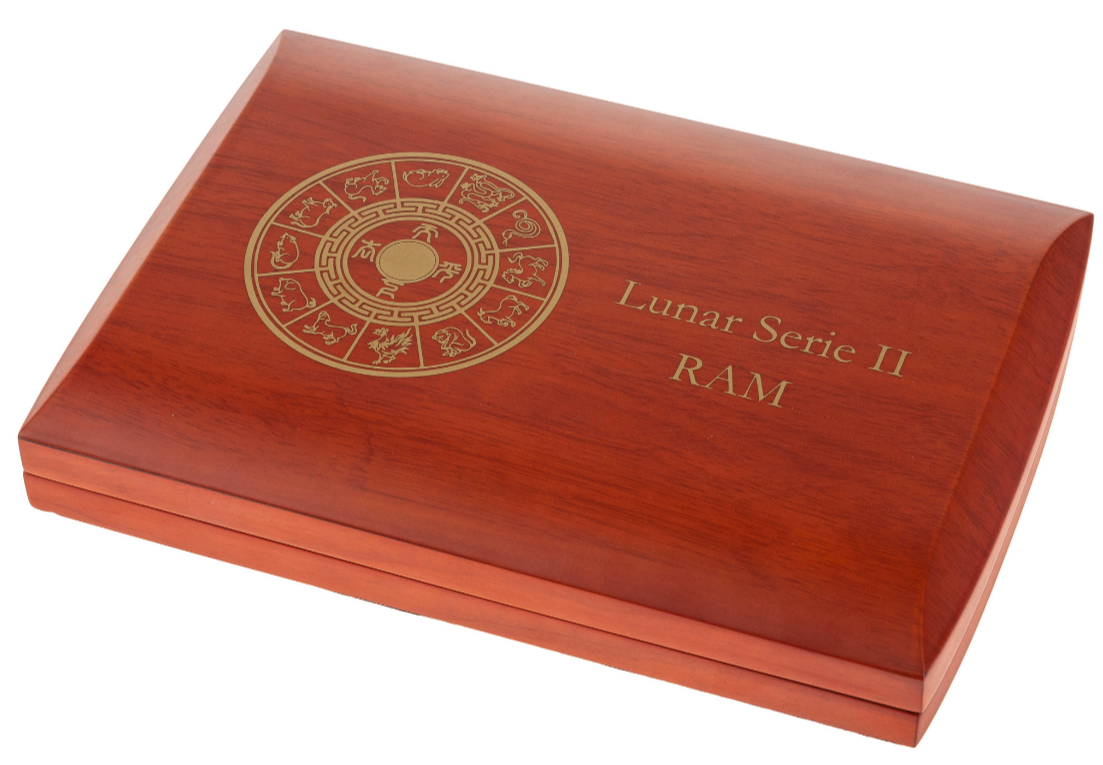 The Royal Australian Mint Dřevěná originální Etue - Lunar II RAM Serie 12 x 1 oz zlaté mince