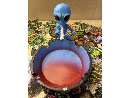 Popelník mimozemšťan modrý