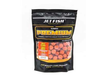 Jet Fish Premium clasicc boilie 20mm CHILLI ČESNEK 700g pro rybolov