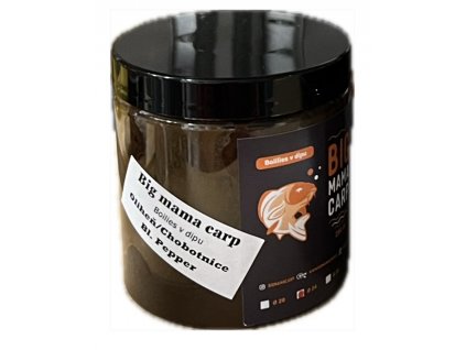 Boilies v Dipu Oliheň Chobotnice Black Pepper 24 mm 250 ml