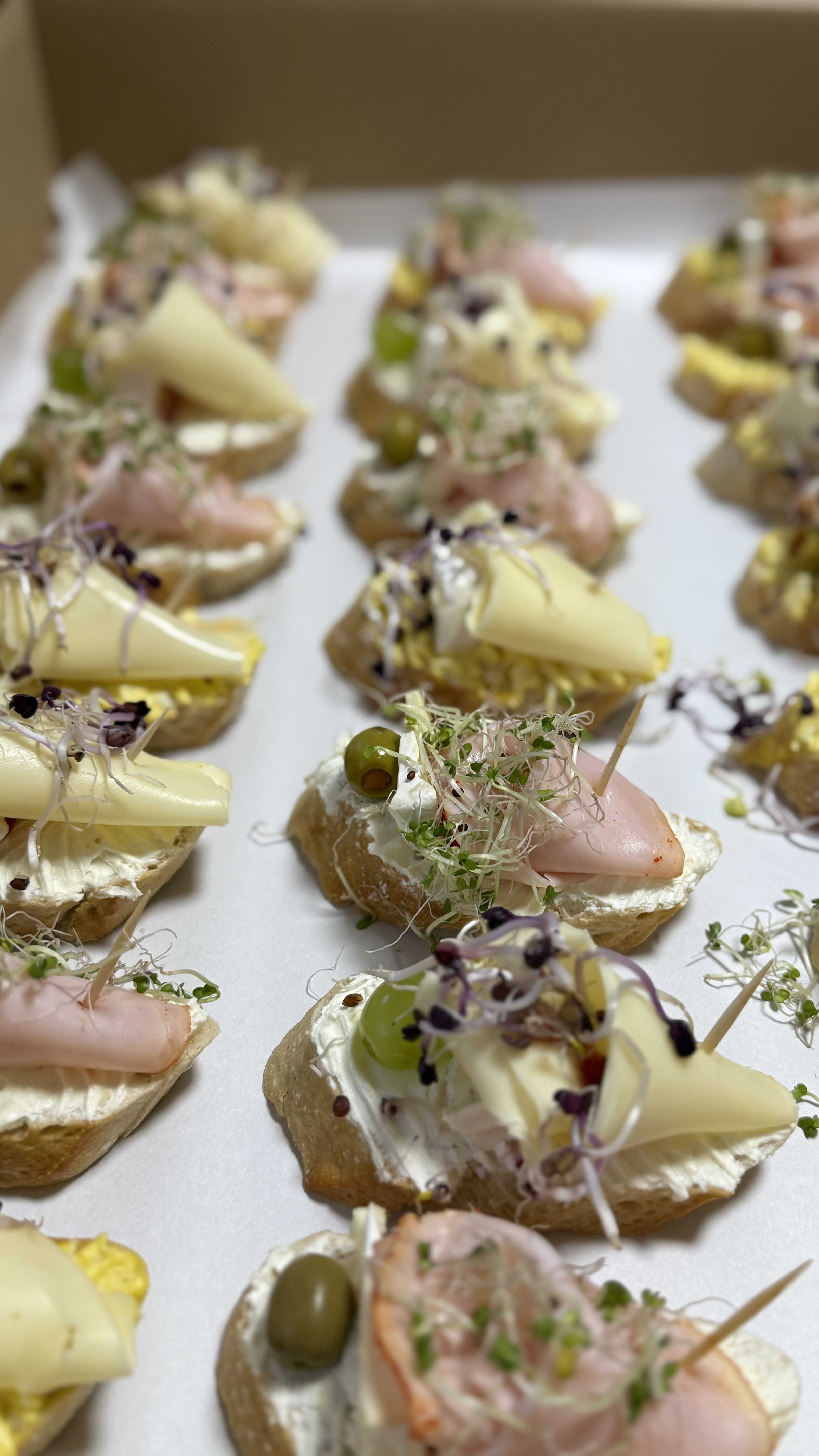 Box kanapek – catering ZOJI