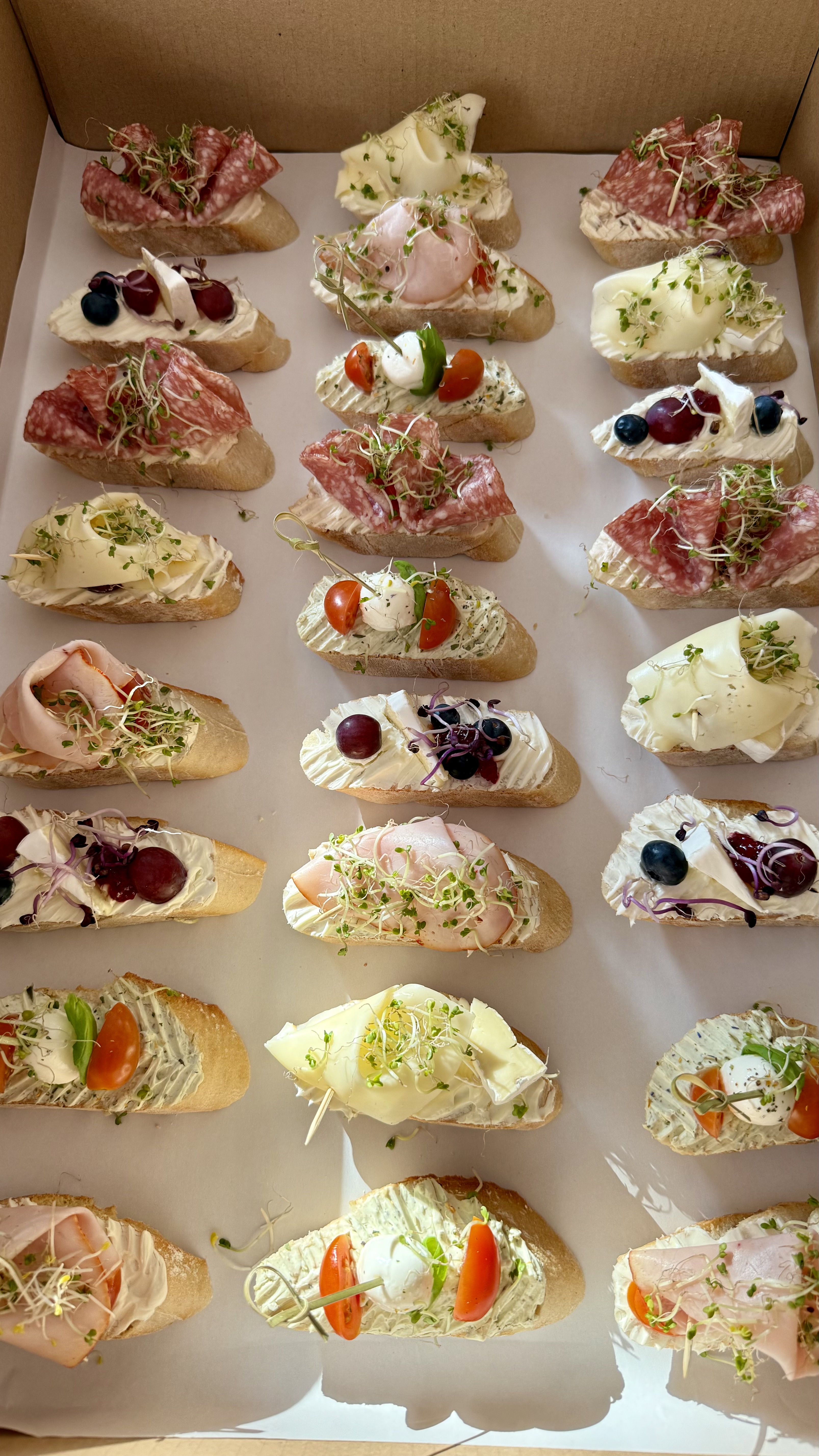 Box kanapek – catering ZOJI