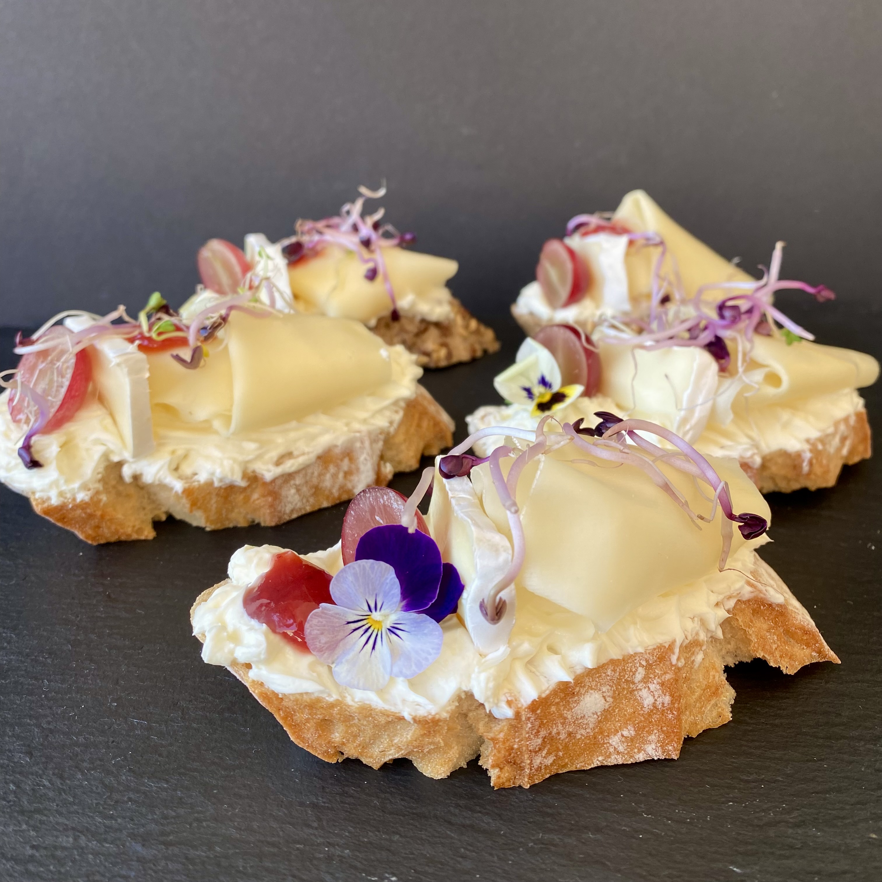 Velké kanapky – catering ZOJI