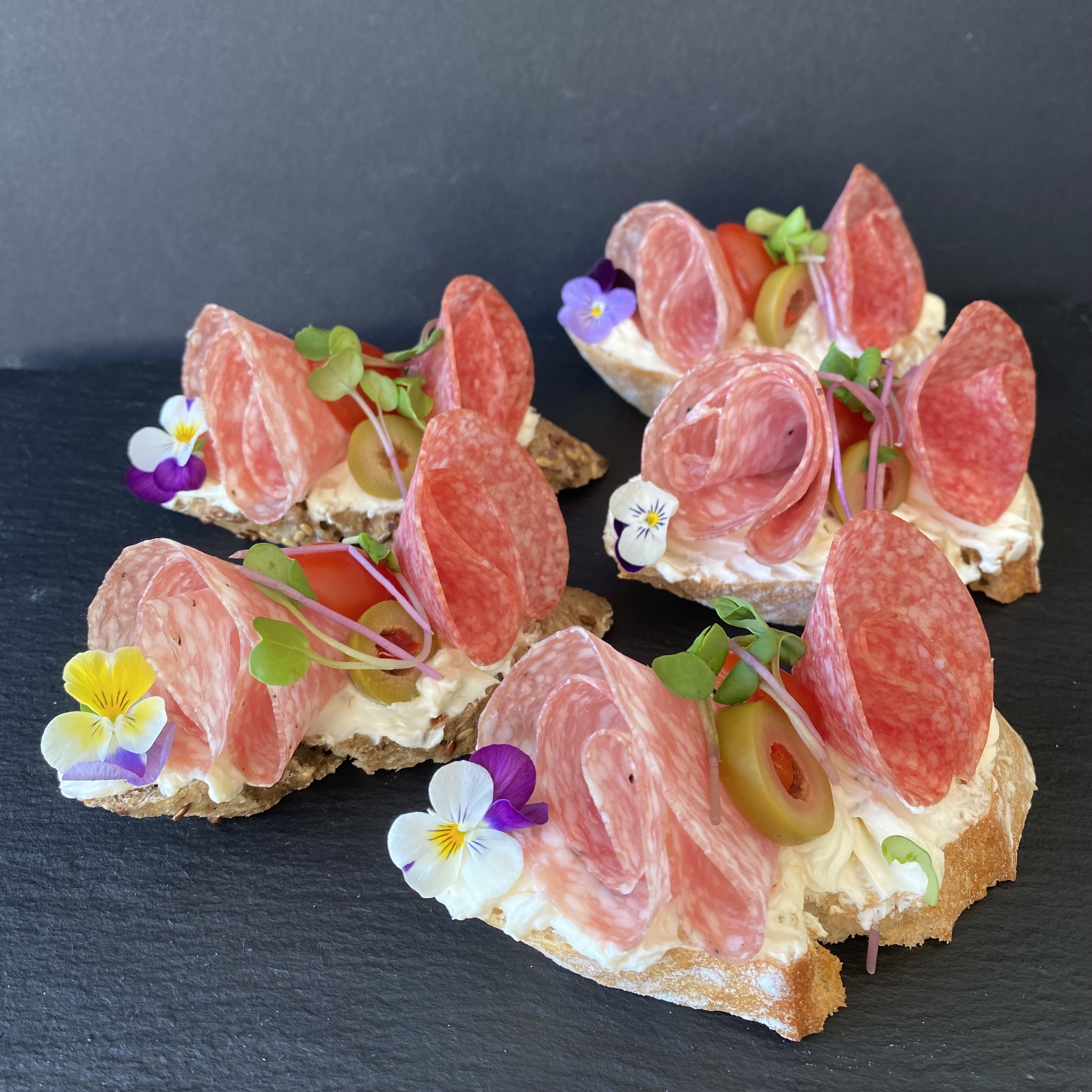 Velké kanapky – catering ZOJI