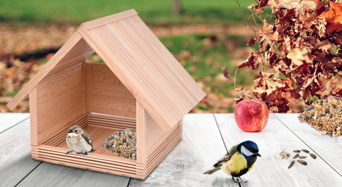 Vogelfutterhaus aus Holzstäbchen – Anleitung zur Herstellung