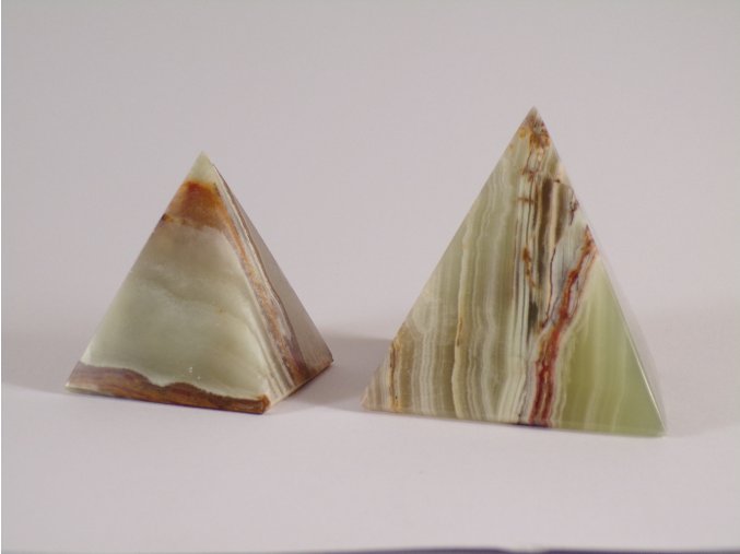 Pyramida onyx