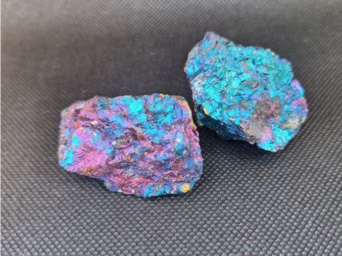 Bornit ( Chalkopyrit ) Výběrová kvalita 20 x 15 x 15 mm
