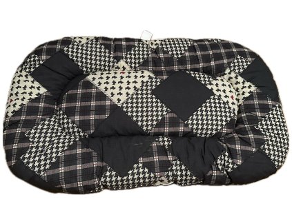 4D901331 C770 41BB 83D4 83902A239EFA