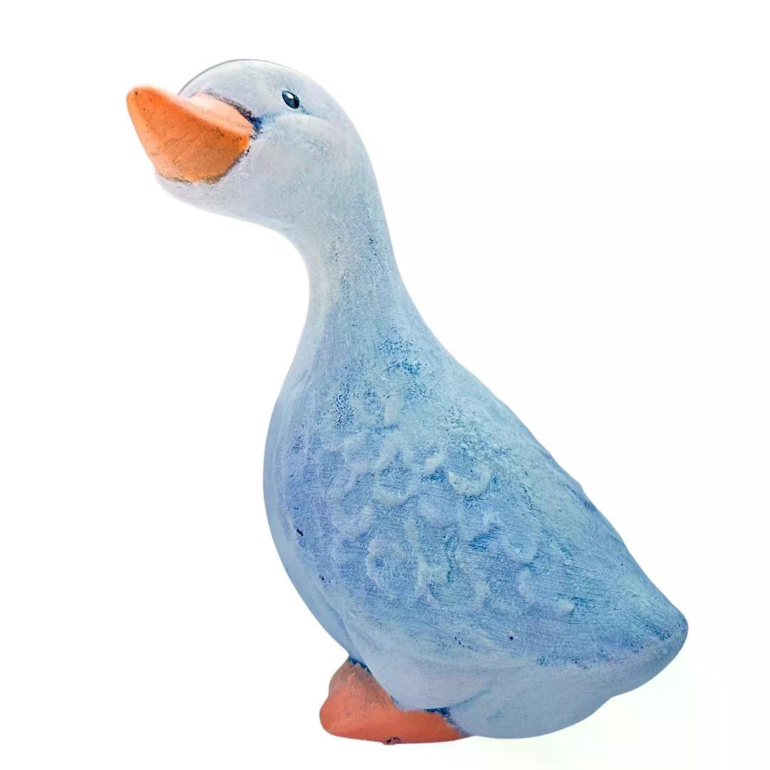 keramická husa Božka z boku