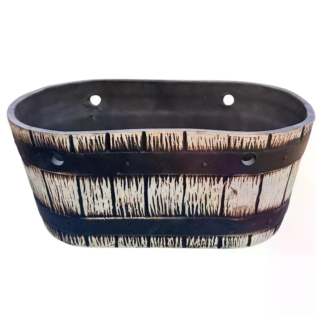 detailní pohled na texturu keramického škopíku