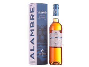 Screenshot 2024 10 31 at 11 59 04 JMF Alambre Moscatel de Setúbal 2018 CerFis wines Portugalská vína olivové oleje sardinky a olivy