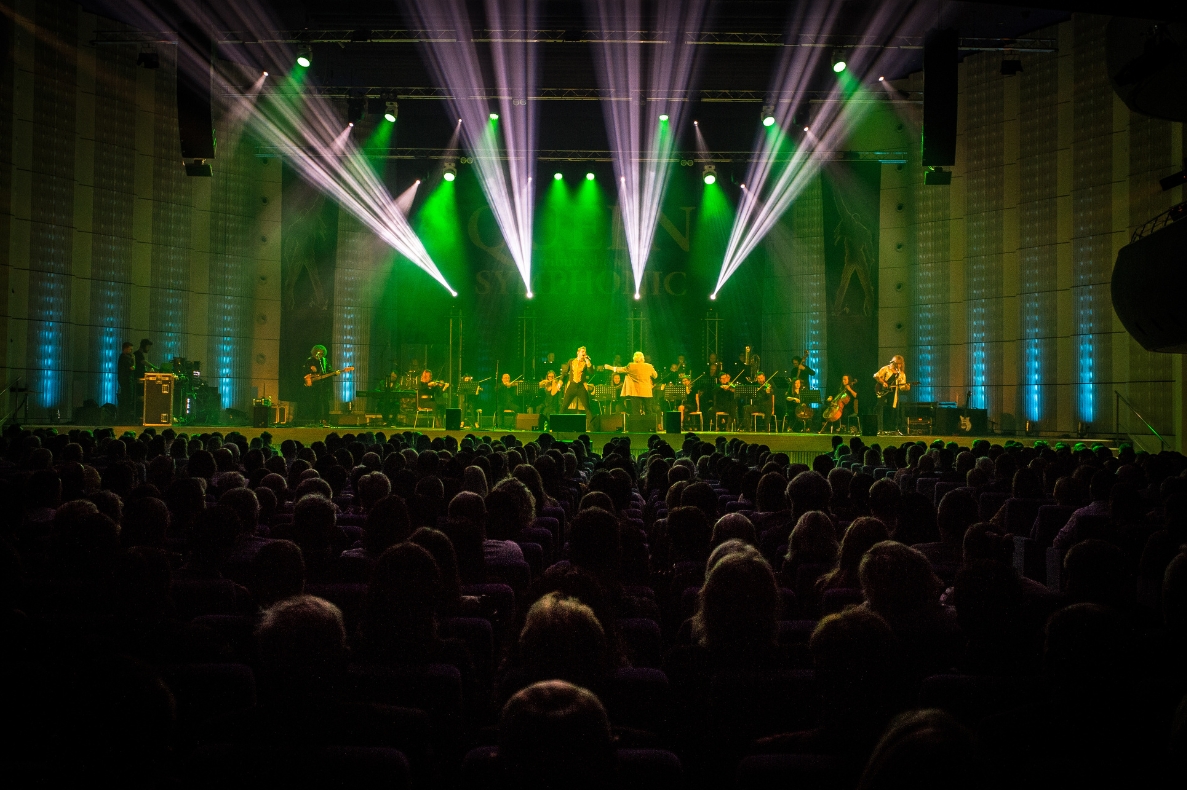 Queen Magické smyčce 5