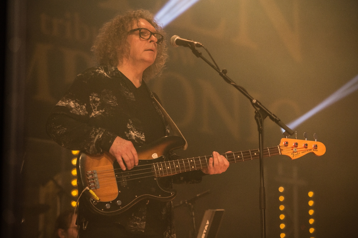 Queen Magické smyčce 9