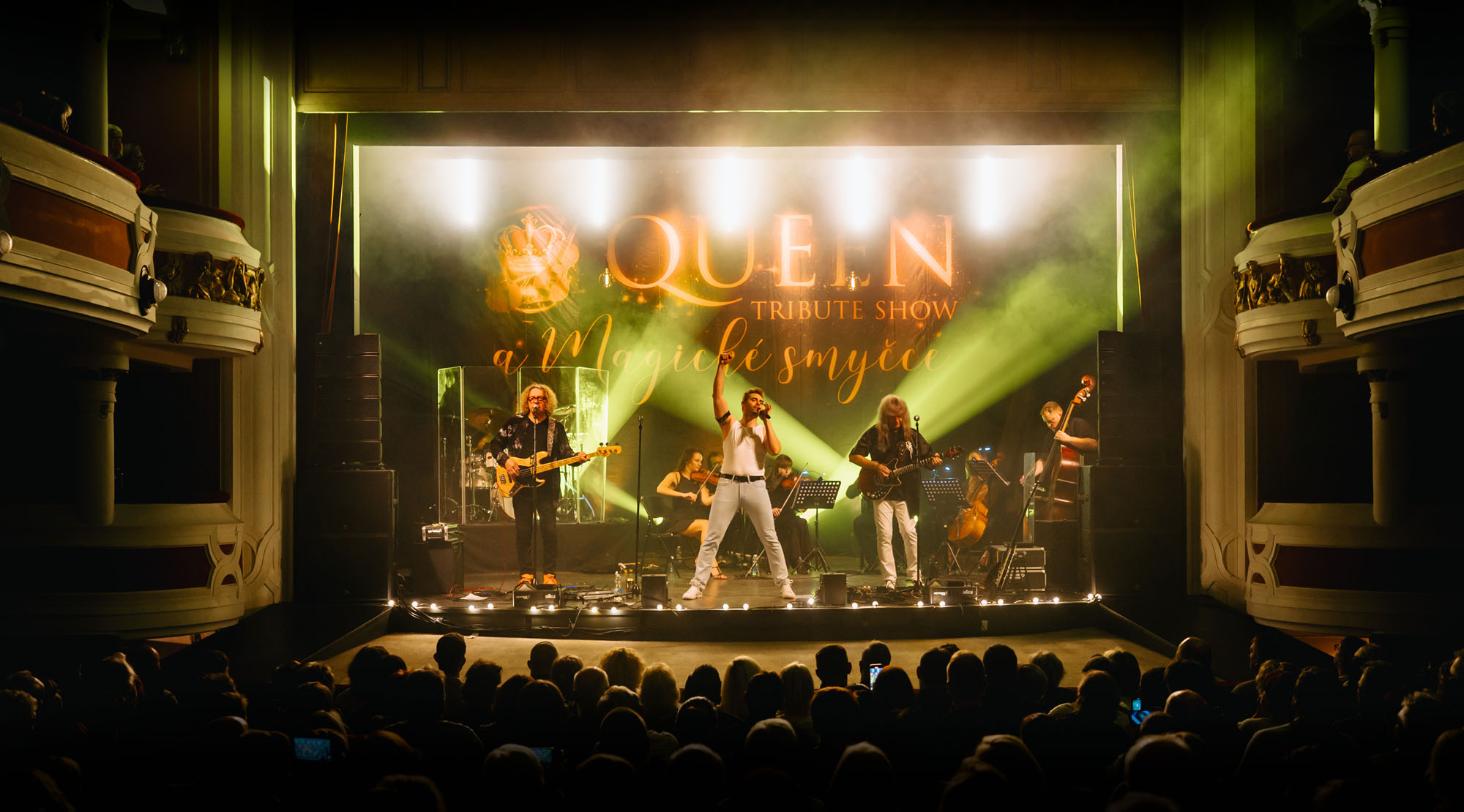 Queen a Magické smyčce