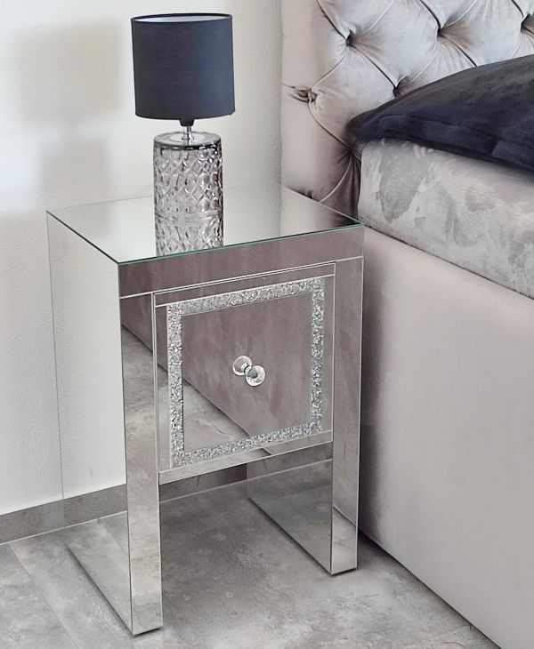 Ako zakomponovať zrkadlové výrobky a zrkadlový nábytok do eklektického štýlu