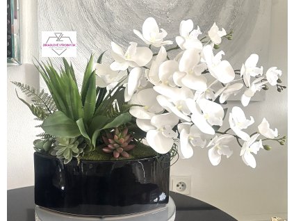 aranzmanorchideavciernomcrepniku