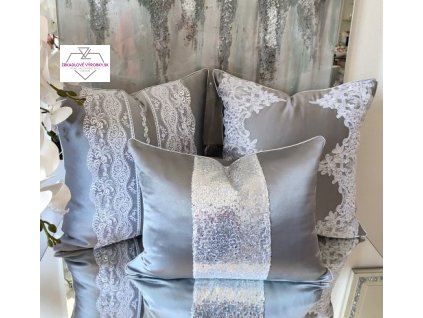 Dekoračné vankúše s krajkou trio