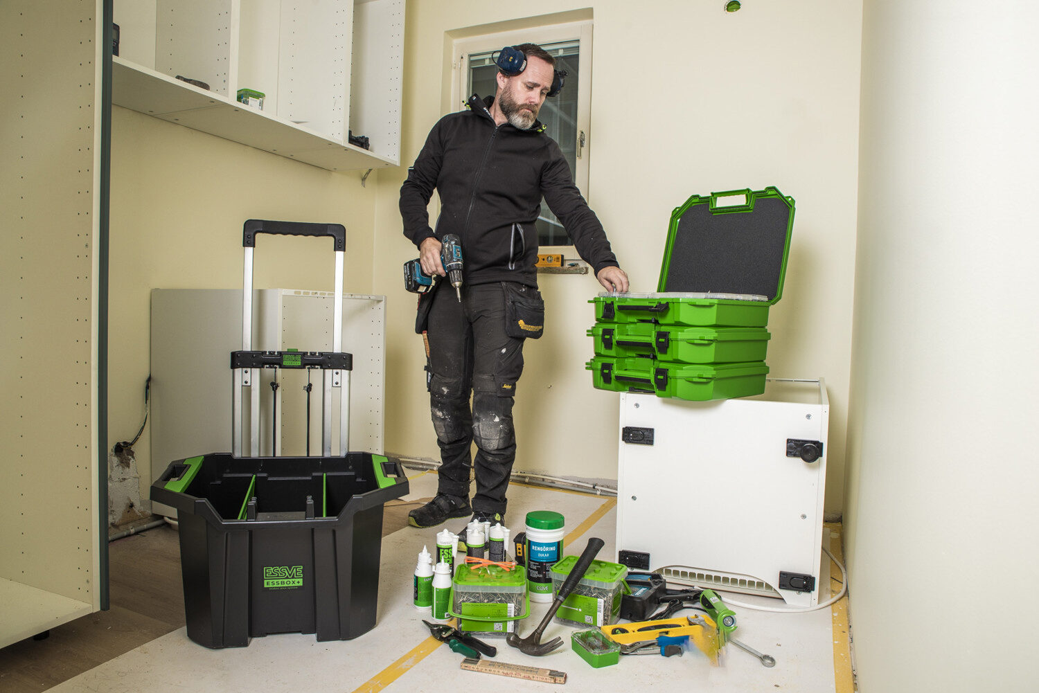 The ESSBOX+ system in confined spaces