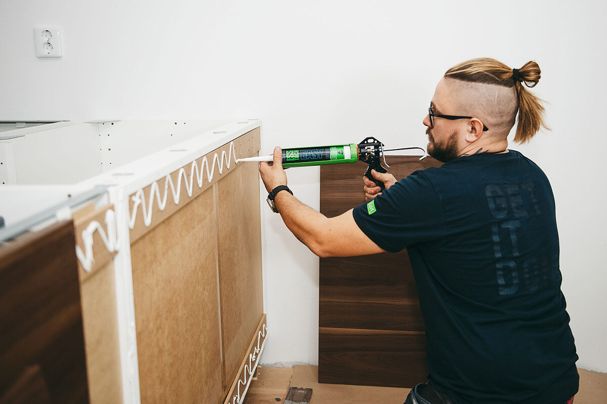 Choose the right construction adhesive
