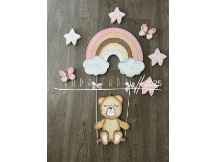 Duhový medvídek, motýlci a hvězdy