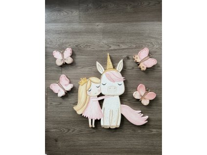 Jednorožec s holčičkou