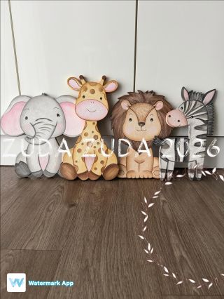 🦁🌿 Afrika, která má duši. A jmenuje se ZUDA. 🌿🦒 Zapomeňte na obyčejné dekorace. Tohle je parta, která má charakter. Pět...