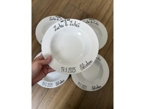 Talíř na polévku se jmény