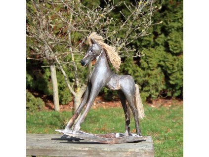 dostan obrazek shoptet.php?dir=dreveny houpaci konik 38cm&img=dreveny houpaci konik 38cm