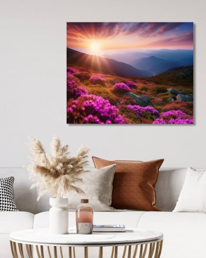 Obrazki na ścianę - Górska łąka o zachodzie słońca