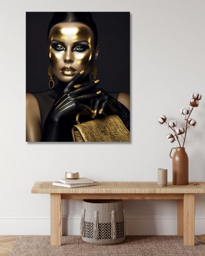 Obrazki na ścianę - Kobieta ze złotymi akcesoriami