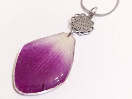 Květinový přívěsek s pryskyřicí – orchidej