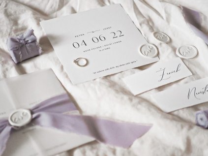 E831D297 33EB 42F7 AA38 80D3AEA6DC66