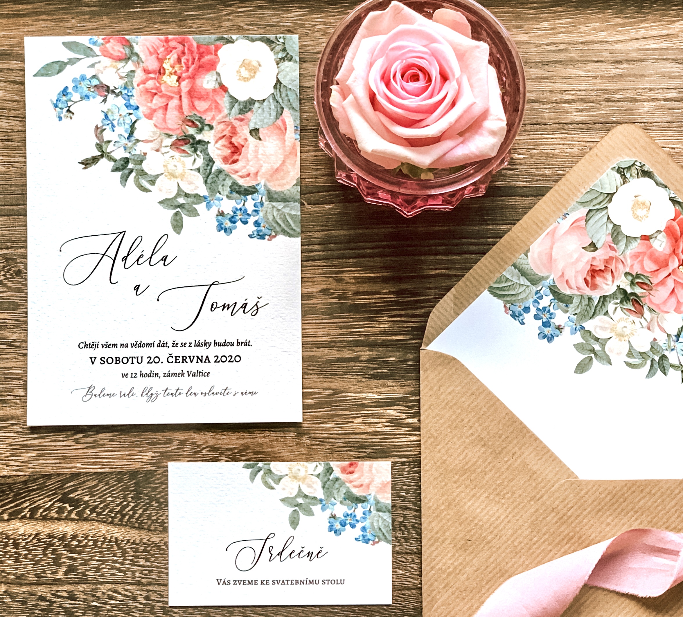 Zuzadesign Svatební oznámení no.126 Varianty produktu: Samolepka kulatá 6cm 1 arch (12ks samolepek)