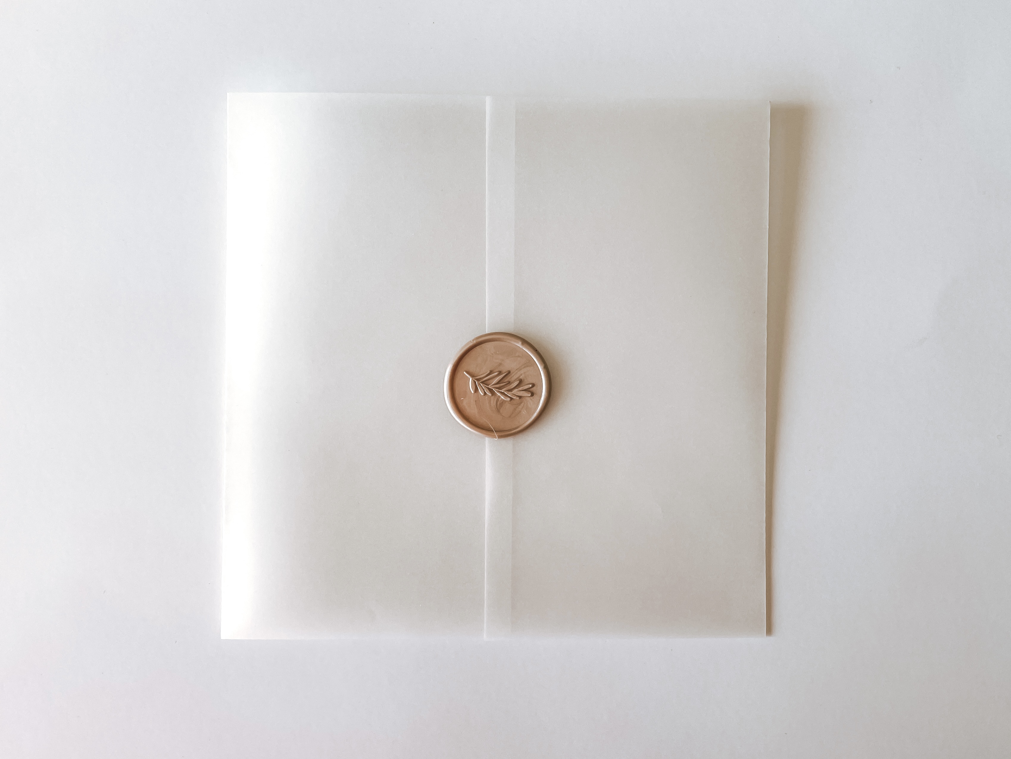 Zuzadesign Transparentní přebal na svatební oznámení čtvercové 145x145mm Variata: Bílý potisk