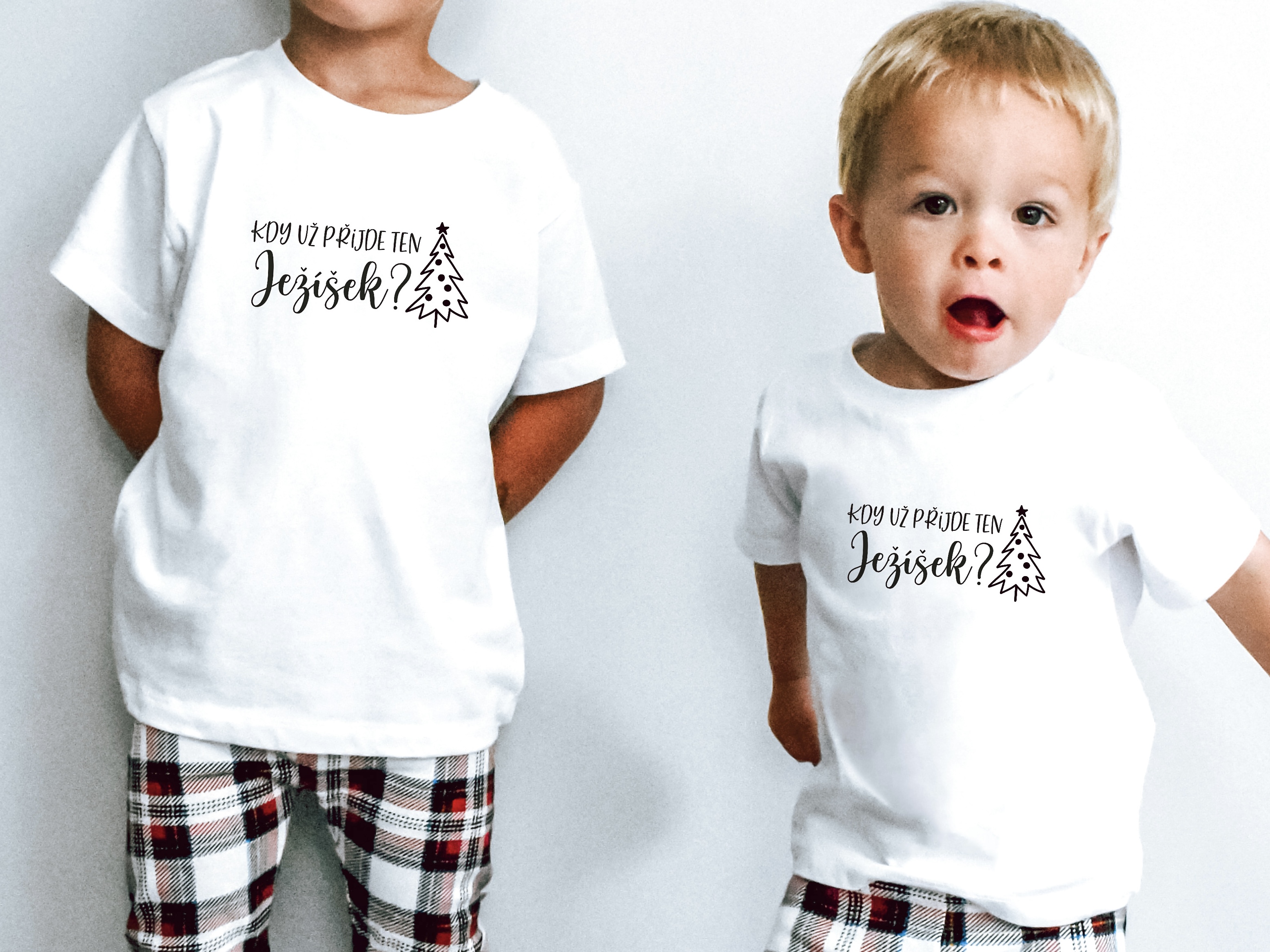 Nažehlovací nápis Kdy už přijde ten Ježíšek? Barva: Bílý nápis