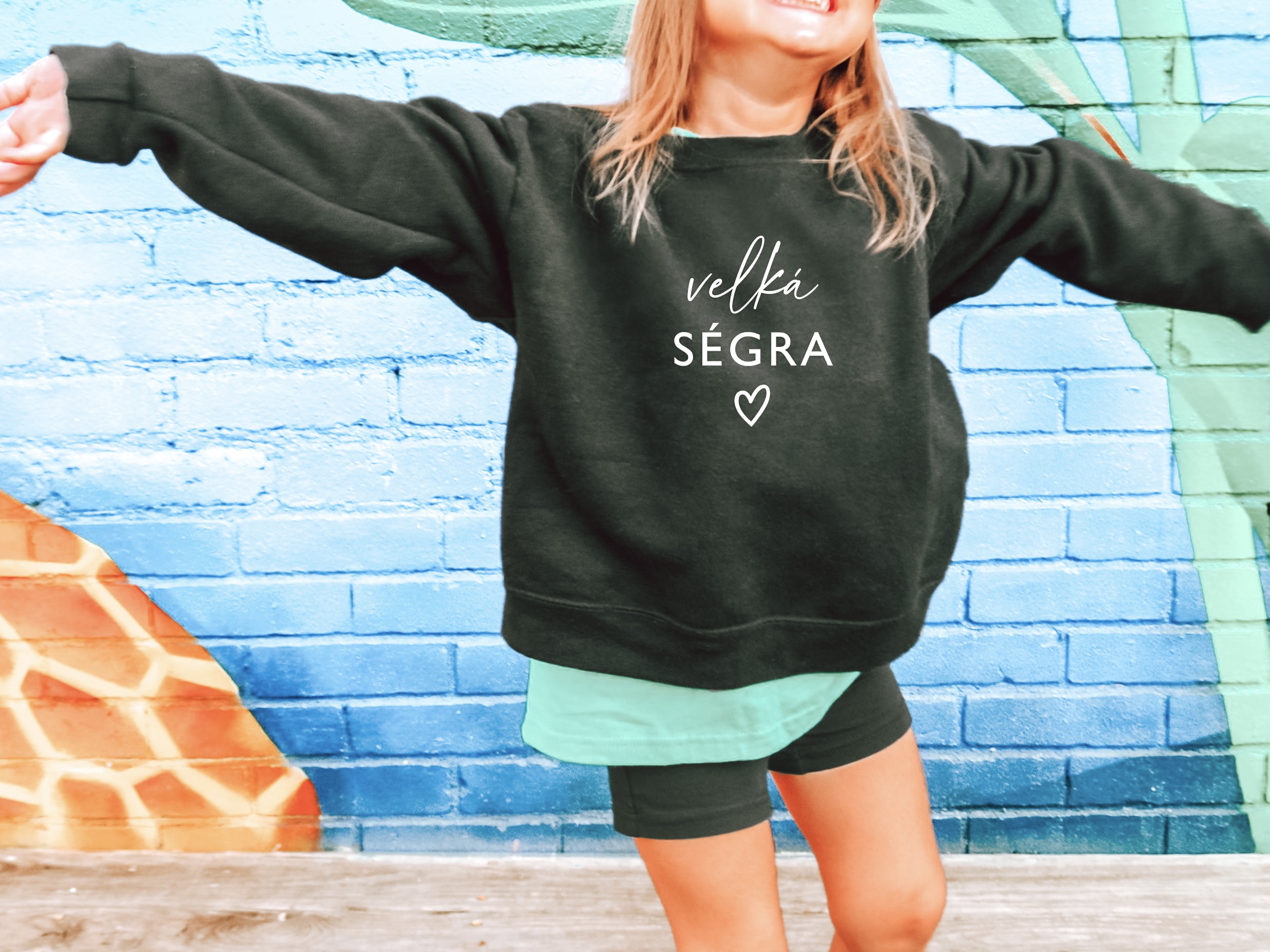 Zuzadesign Nažehlovací nápis Velká ségra ELEGANT Barva: Bílý nápis