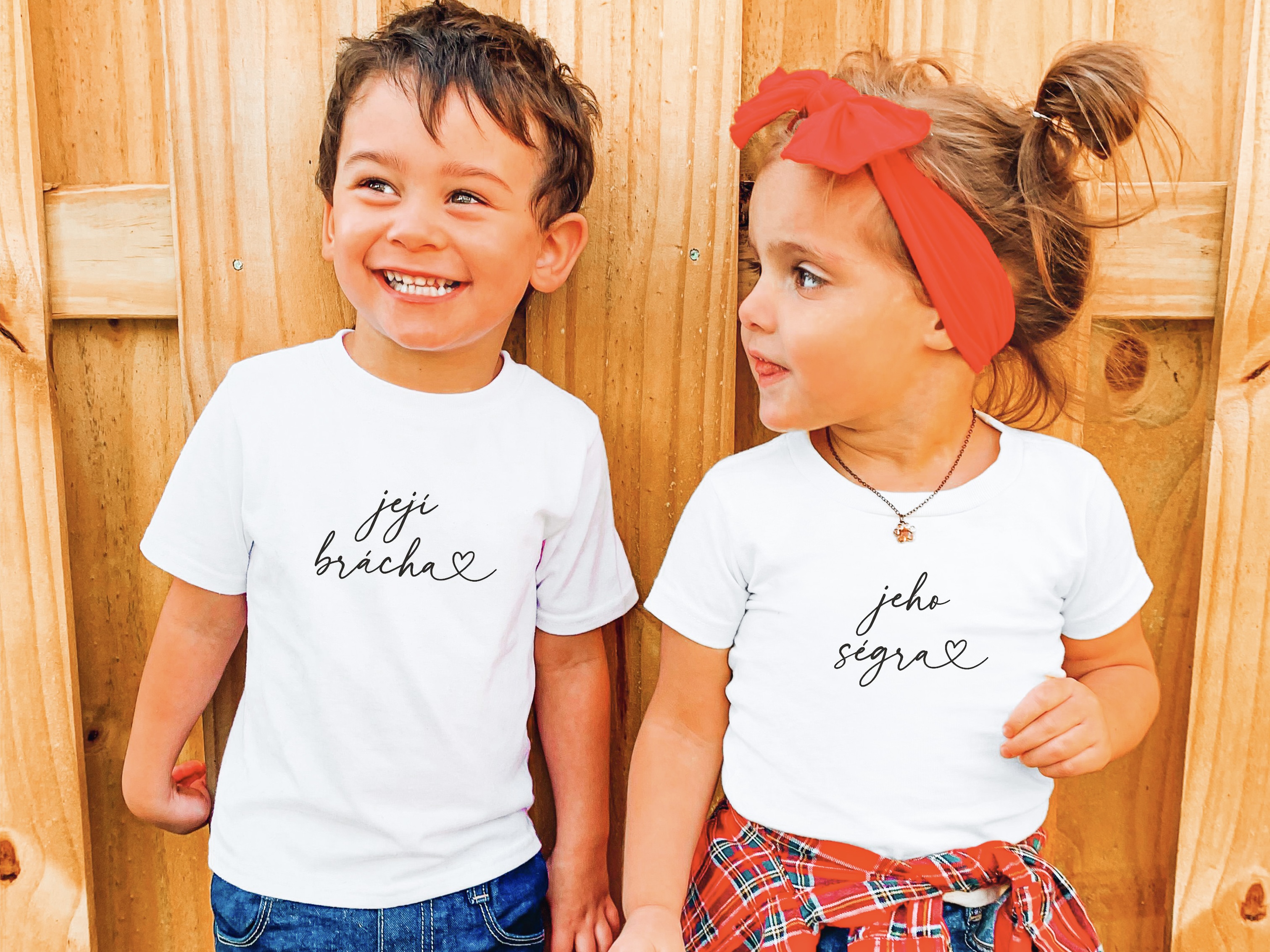 Zuzadesign Nažehlovací nápis Jeho ségra / Její brácha HEART Nápis: Jeho ségra