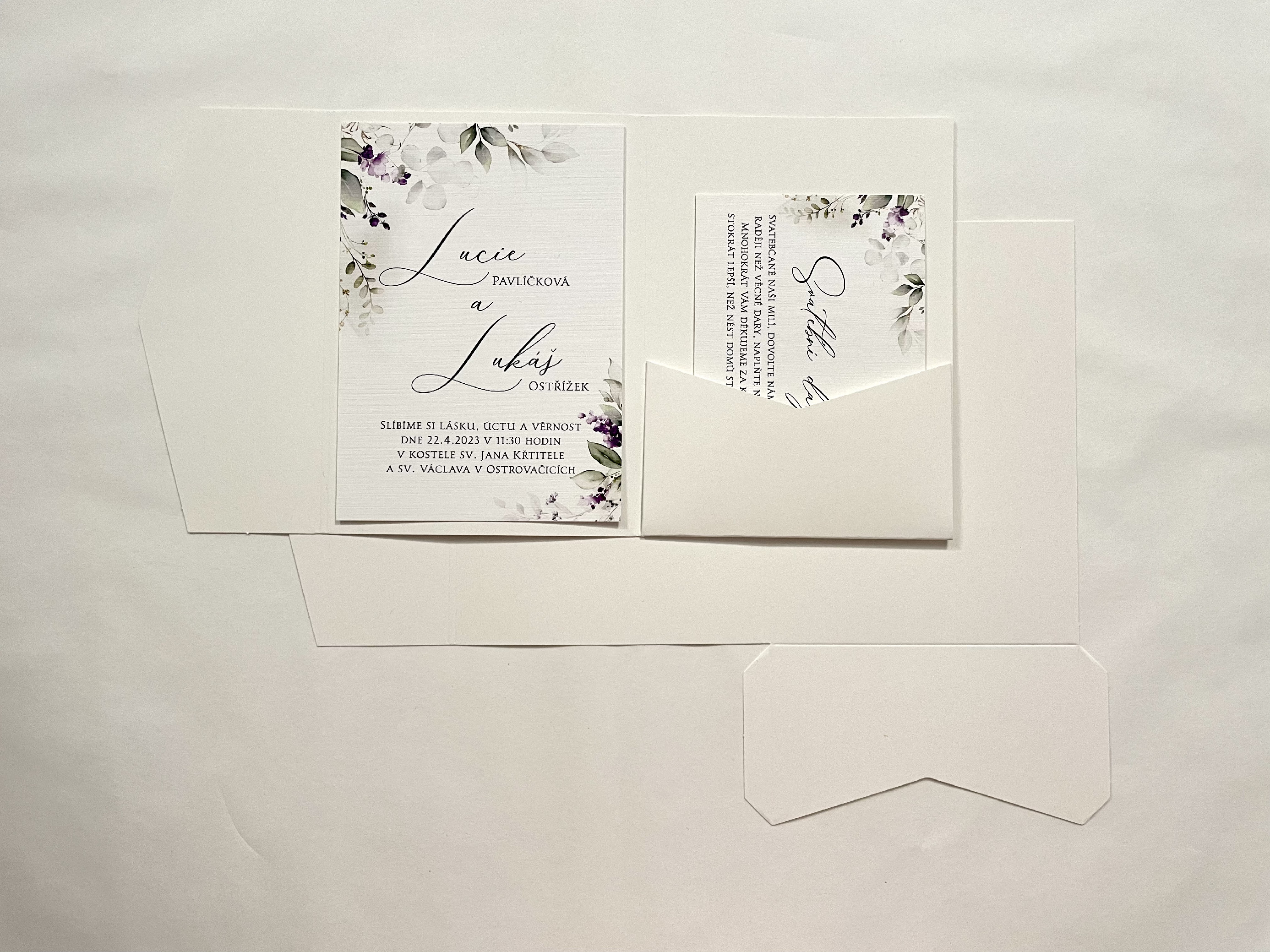 Zuzadesign Obálka s kapsou - Bílá Varianta: Lepená kapsa