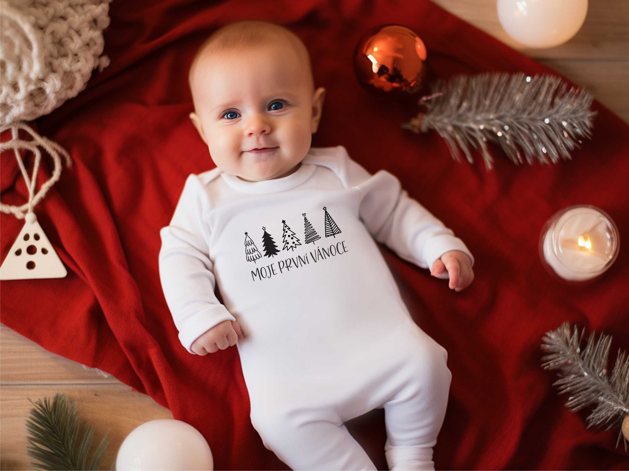 Zuzadesign Nažehlovací nápis - Moje první Vánoce tree