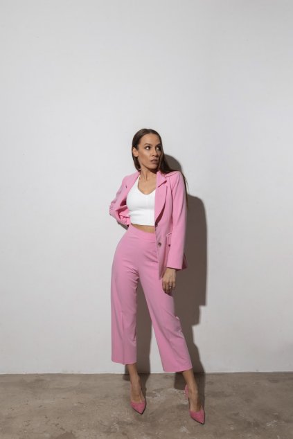 MARSHMALLOW SUIT